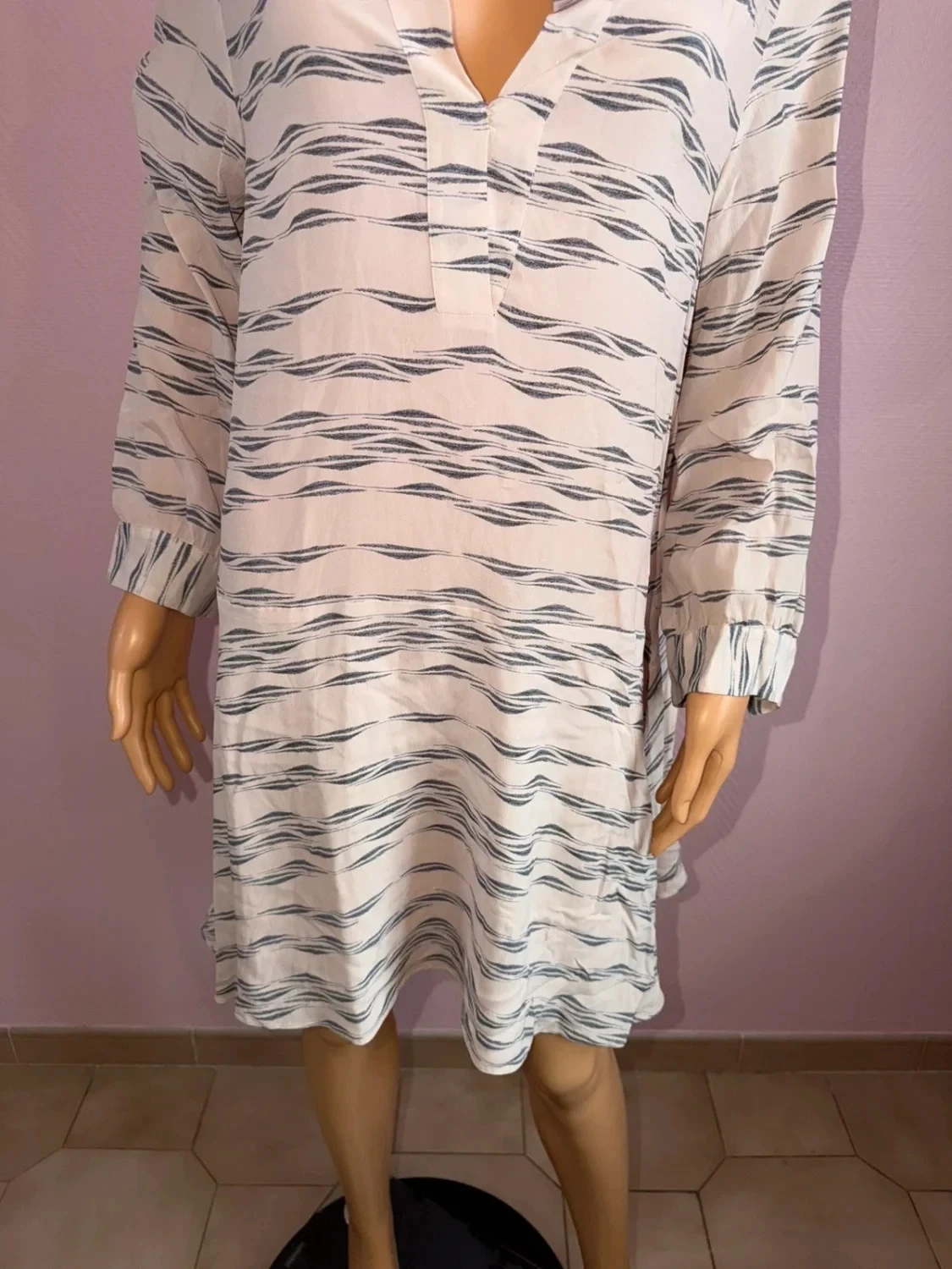 Vestido ligero Pablo talla 40 súper estado – photo 4